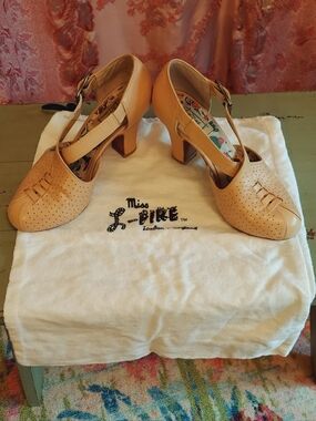 Miss L-Fire Vintage Style Shoe